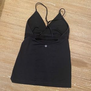 LULULEMON black tank